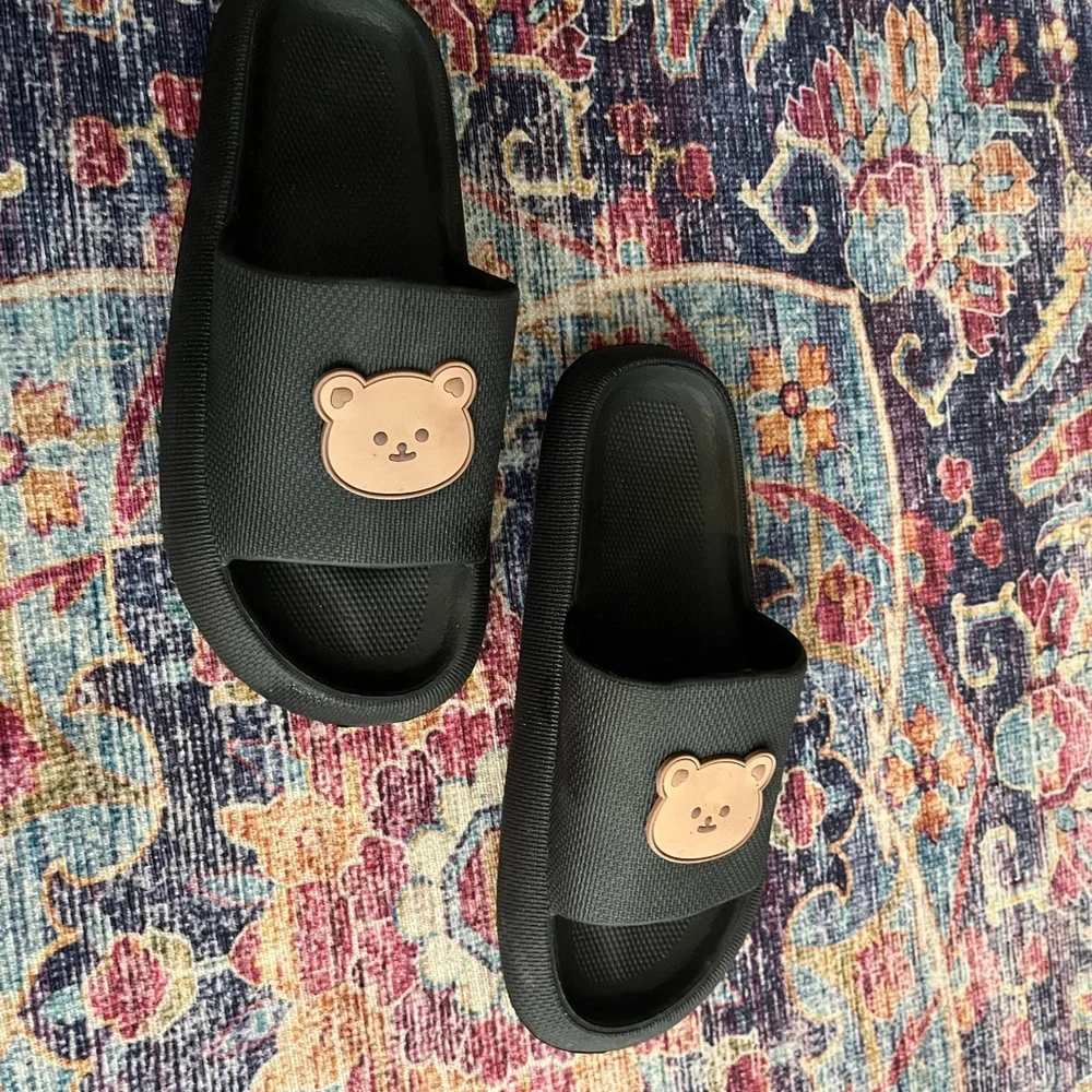 2 Pairs of Gray Sandals + Black Slide Sandals with Bear Design Womens Size 8.5 - Picture 3 of 6
